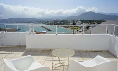 Summer Retreat Sea View